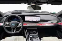 BMW 750 (Seria 7) din 2024 cu 29.890 km - oferta BMW184769 - foto 9