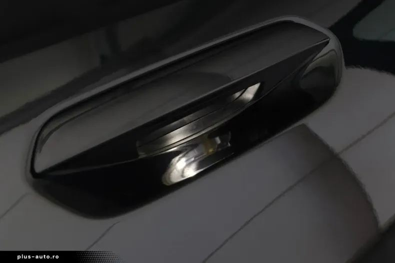 BMW 520 (Seria 5) din 2025 cu 34.200 km - oferta BMW184770 - foto 8