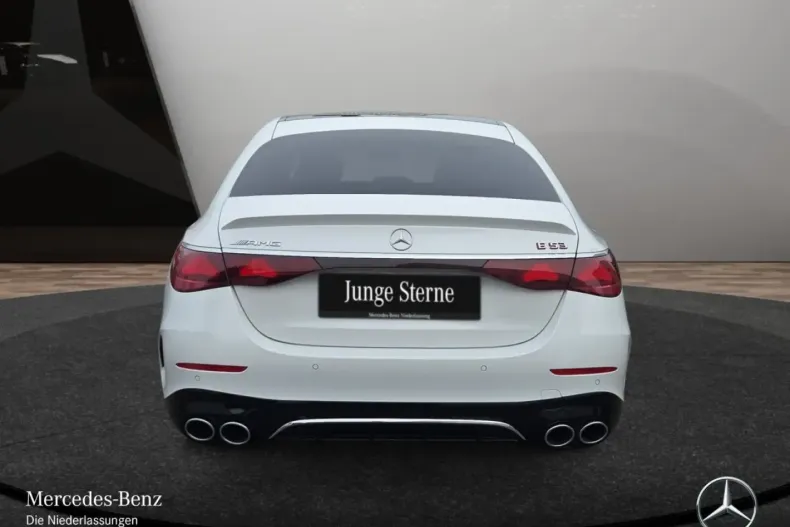 Mercedes-Benz E 53 AMG (Clasa E) din 2024 cu 10.700 km - oferta MER184774 - foto 6