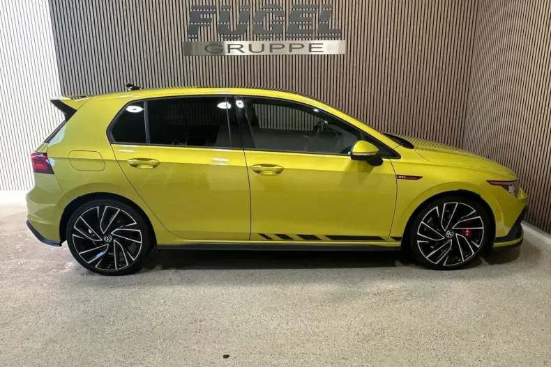 Volkswagen Golf din 2021 cu 62.530 km - oferta VOL184775 - foto 3