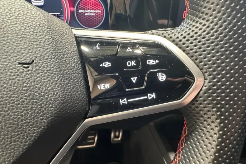 Volkswagen Golf din 2021 cu 62.530 km - oferta VOL184775 - foto 16