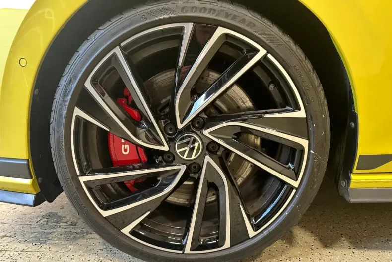 Volkswagen Golf din 2021 cu 62.530 km - oferta VOL184775 - foto 32