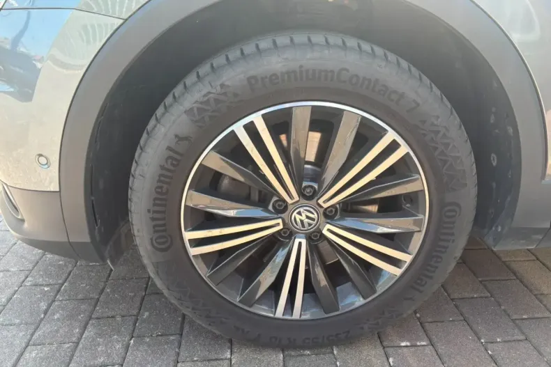 Volkswagen Tiguan Allspace din 2021 cu 69.790 km - oferta VOL184778 - foto 8