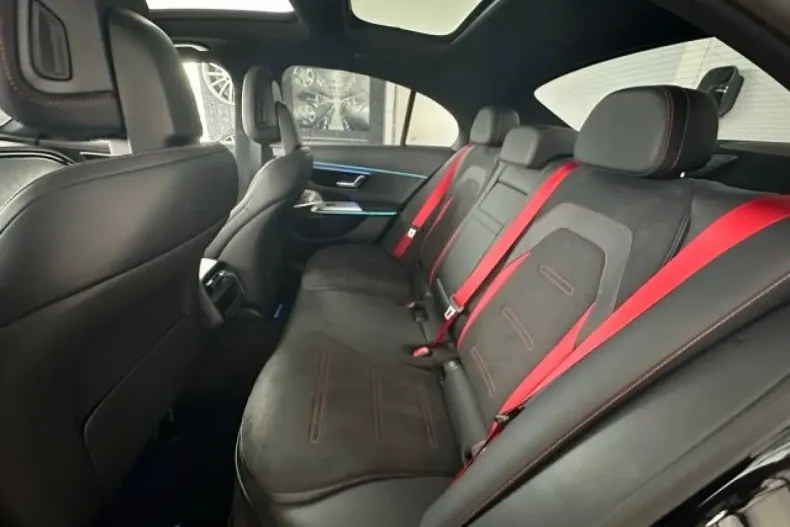 Mercedes-Benz E 53 AMG (Clasa E) din 2025 cu 8.100 km - oferta MER184781 - foto 10