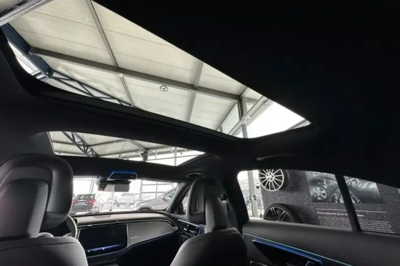 Mercedes-Benz E 53 AMG (Clasa E) din 2025 cu 8.100 km - oferta MER184781 - foto 11