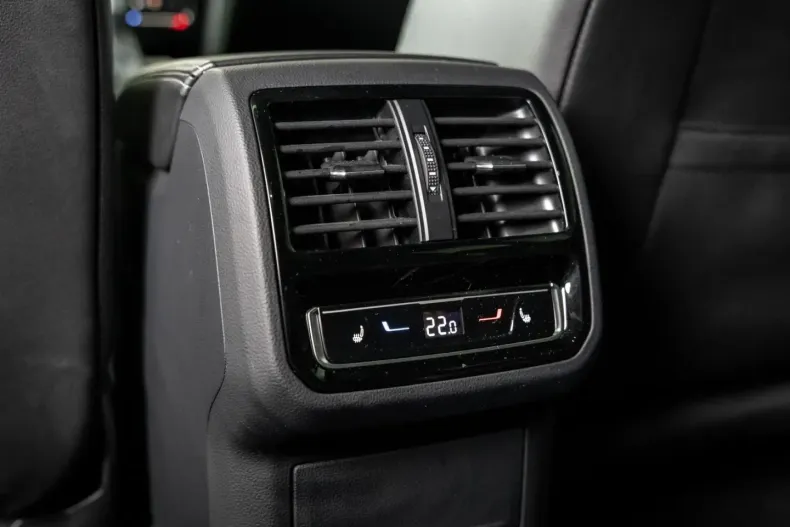 Volkswagen Arteon din 2022 cu 80.120 km - oferta VOL184788 - foto 8