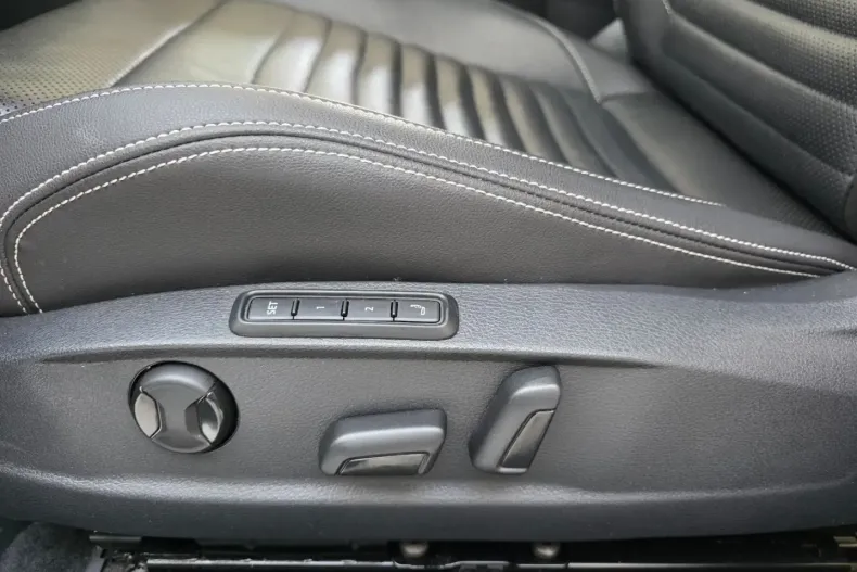 Volkswagen Passat Variant din 2022 cu 95.479 km - oferta VOL184789 - foto 13