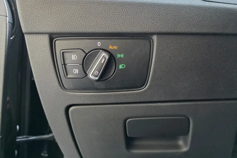 Volkswagen Passat Variant din 2022 cu 95.479 km - oferta VOL184789 - foto 27