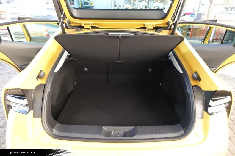 Toyota Prius din 2023 cu 22.730 km - oferta TOY184795 - foto 9