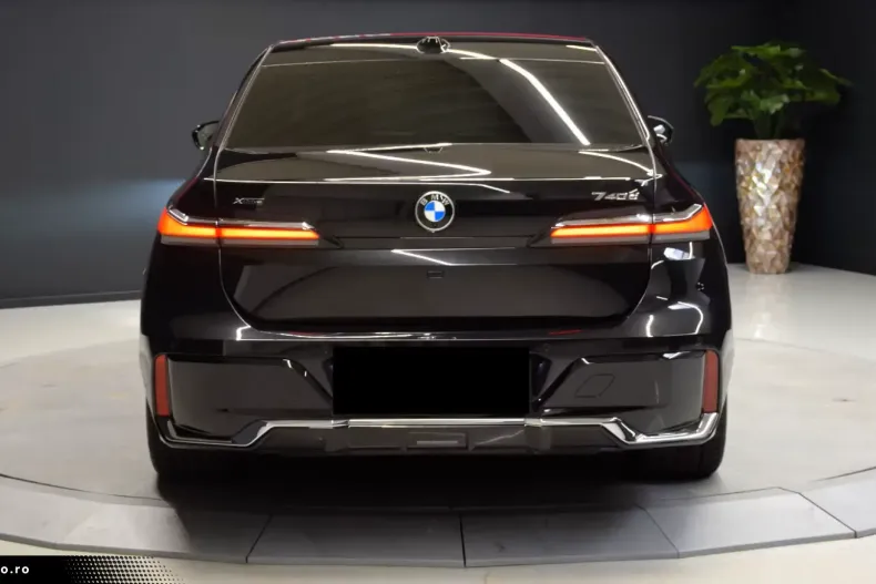 BMW 740 (Seria 7) din 2024 cu 25.200 km - oferta BMW184797 - foto 4