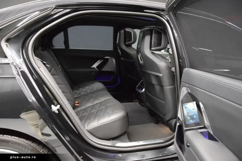 BMW 740 (Seria 7) din 2024 cu 25.200 km - oferta BMW184797 - foto 7