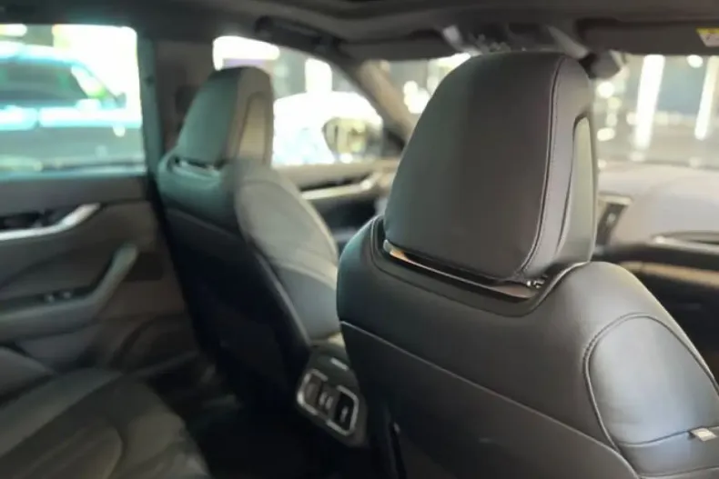 Maserati Levante din 2021 cu 15.000 km - oferta MAS184804 - foto 17