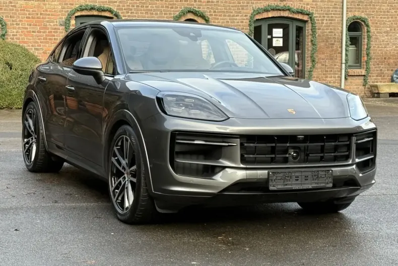 Porsche Cayenne din 2024 cu 12.200 km - oferta POR184805 - foto 5