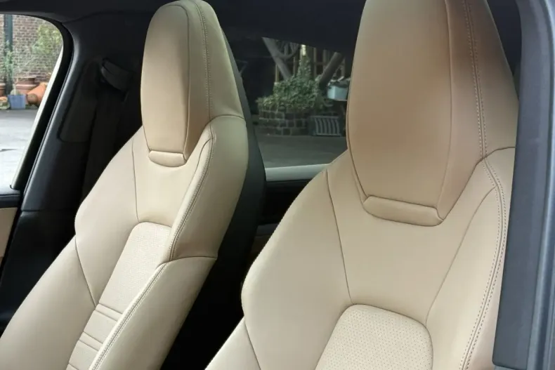 Porsche Cayenne din 2024 cu 12.200 km - oferta POR184805 - foto 6