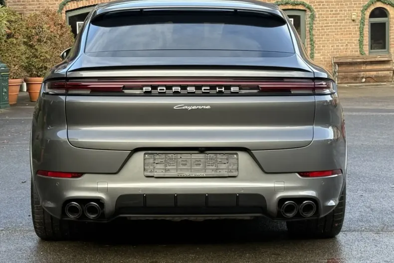 Porsche Cayenne din 2024 cu 12.200 km - oferta POR184805 - foto 15