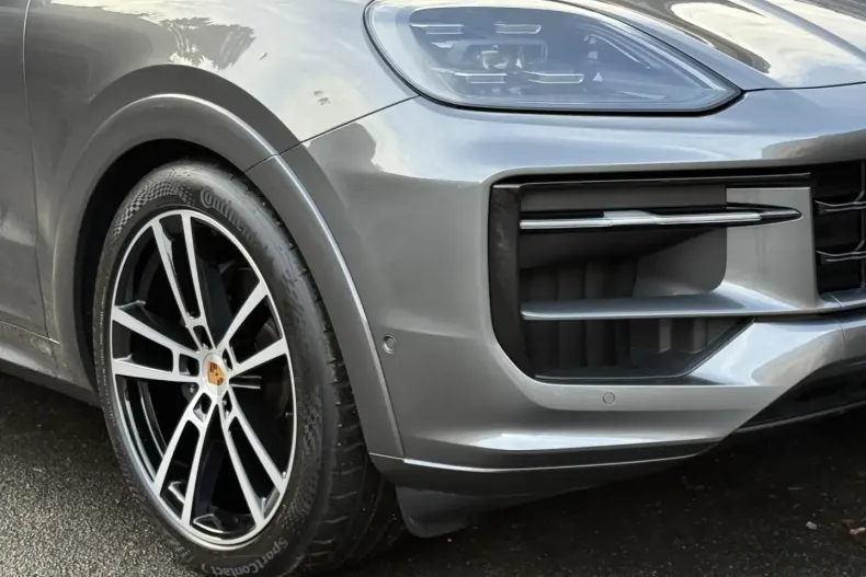 Porsche Cayenne din 2024 cu 12.200 km - oferta POR184805 - foto 23