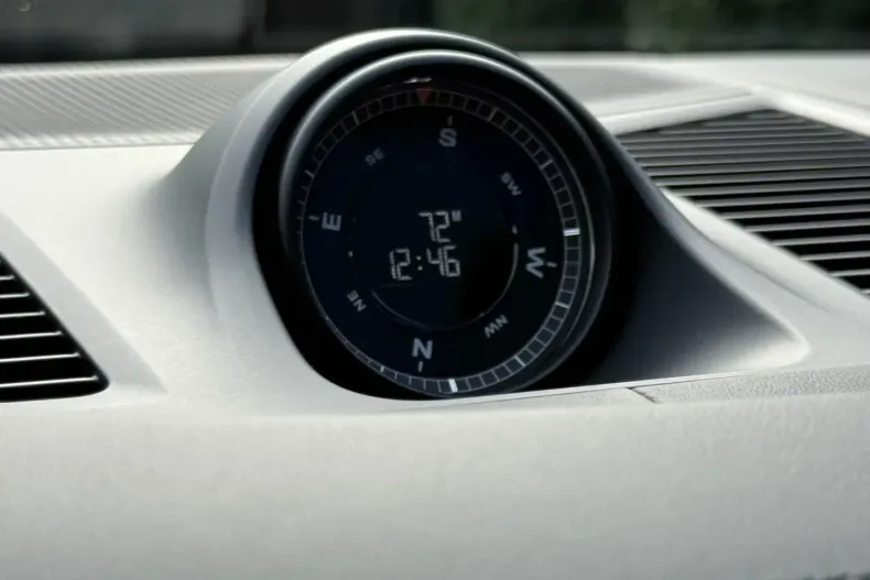 Porsche Cayenne din 2024 cu 12.200 km - oferta POR184805 - foto 25