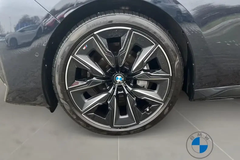 BMW 740 (Seria 7) din 2024 cu 28.805 km - oferta BMW184809 - foto 6