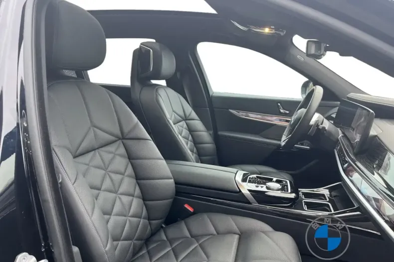 BMW 740 (Seria 7) din 2024 cu 28.805 km - oferta BMW184809 - foto 13
