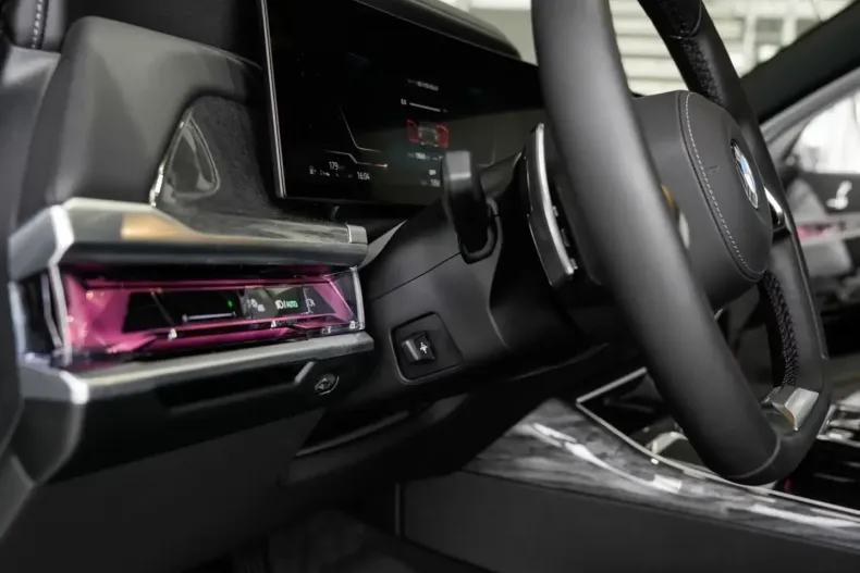 BMW 740 (Seria 7) din 2024 cu 19.980 km - oferta BMW184810 - foto 27