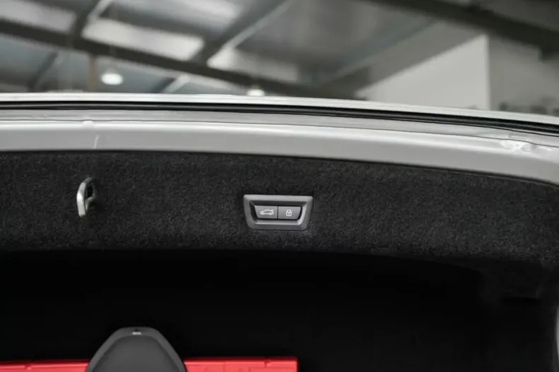 BMW 740 (Seria 7) din 2024 cu 19.980 km - oferta BMW184810 - foto 30