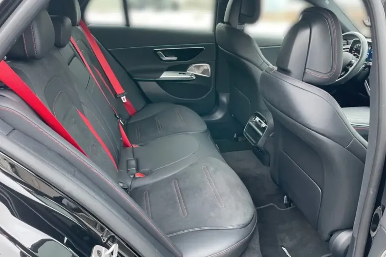 Mercedes-Benz E 53 AMG (Clasa E) din 2025 cu 17.900 km - oferta MER184811 - foto 11