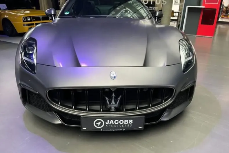 Maserati Granturismo din 2023 cu 18.300 km - oferta MAS184813 - foto 2