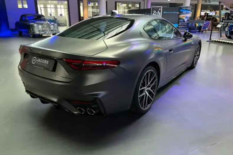 Maserati Granturismo din 2023 cu 18.300 km - oferta MAS184813 - foto 6