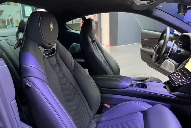 Maserati Granturismo din 2023 cu 18.300 km - oferta MAS184813 - foto 18