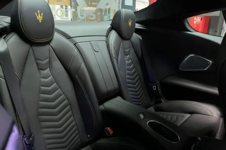 Maserati Granturismo din 2023 cu 18.300 km - oferta MAS184813 - foto 19