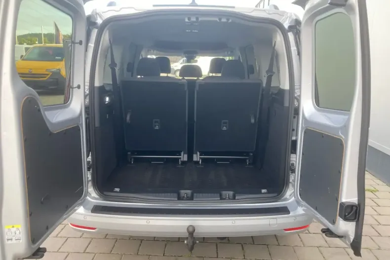 Volkswagen Caddy Maxi din 2022 cu 73.400 km - oferta VOL184814 - foto 8