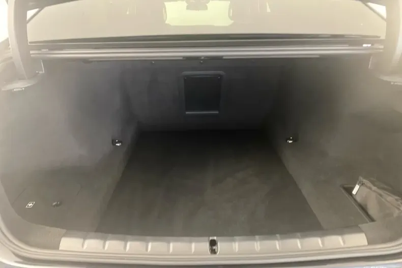 BMW 740 (Seria 7) din 2023 cu 30.337 km - oferta BMW184816 - foto 5