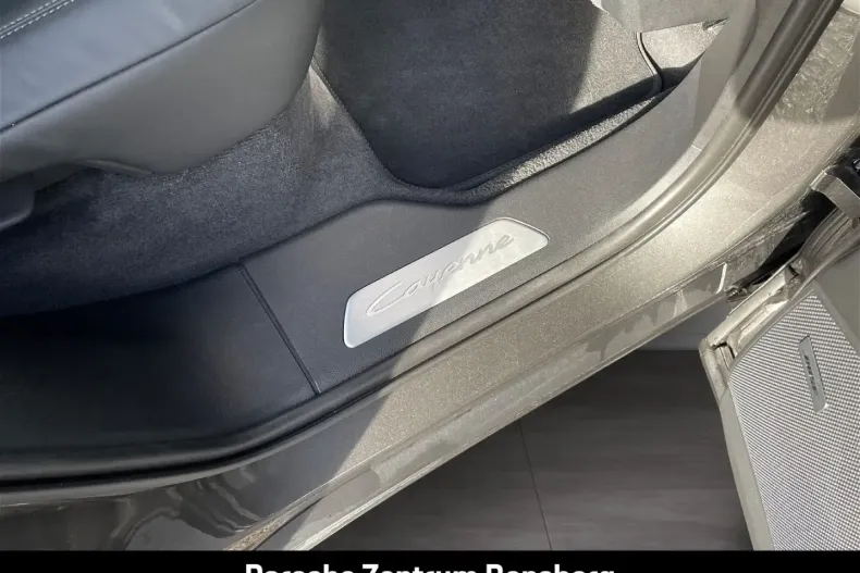 Porsche Cayenne din 2025 cu 12.900 km - oferta POR184817 - foto 22