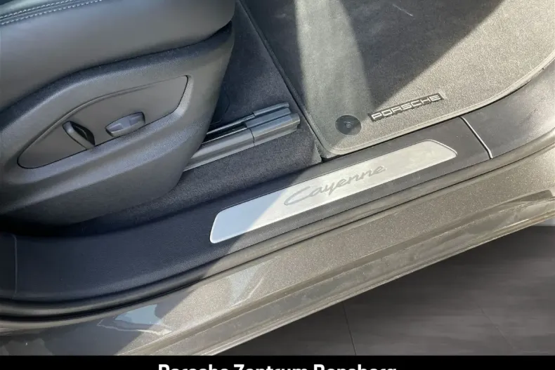 Porsche Cayenne din 2025 cu 12.900 km - oferta POR184817 - foto 23