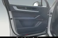 Porsche Cayenne din 2024 cu 20.600 km - oferta POR184819 - foto 23