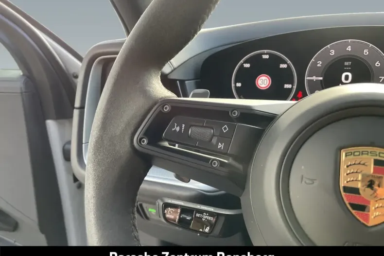 Porsche Cayenne din 2024 cu 20.600 km - oferta POR184819 - foto 25