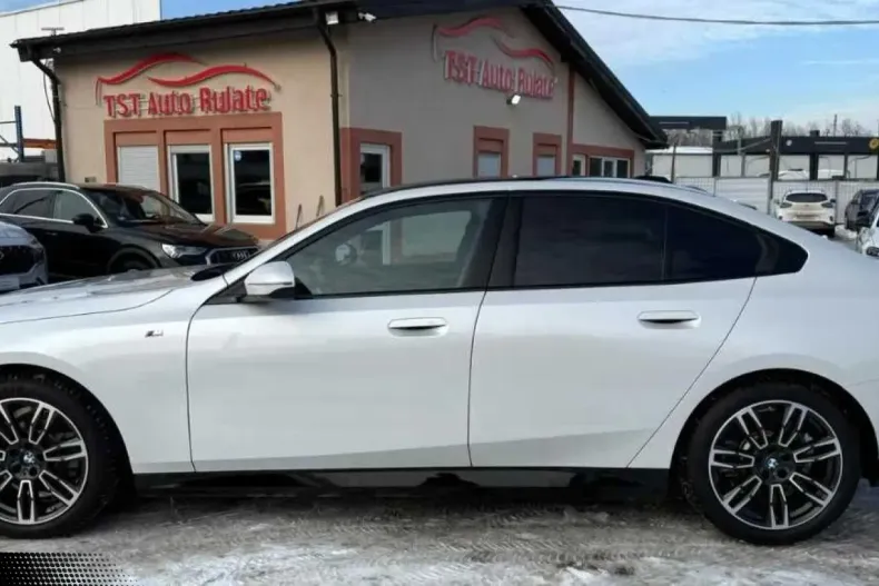 BMW Altele din 2025 cu 26.000 km - oferta BMW184820 - foto 4