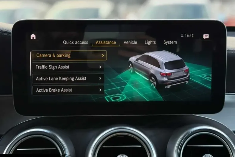 Mercedes-Benz GLC 200 (Clasa GLC) din 2021 cu 85.000 km - oferta MER184821 - foto 37