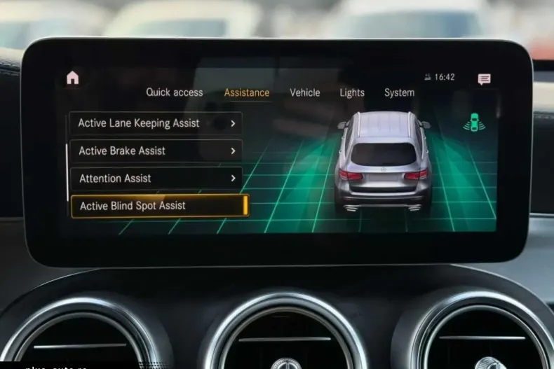 Mercedes-Benz GLC 200 (Clasa GLC) din 2021 cu 85.000 km - oferta MER184821 - foto 38