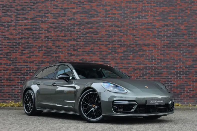 Porsche Panamera din 2023 cu 66.774 km - oferta POR184823 - foto 1