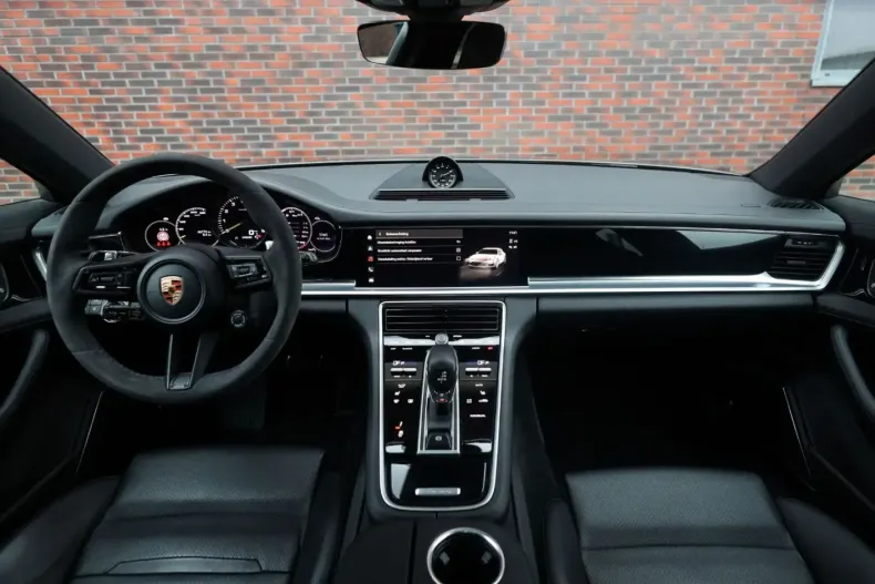 Porsche Panamera din 2023 cu 66.774 km - oferta POR184823 - foto 3