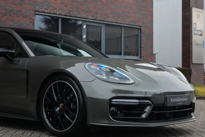 Porsche Panamera din 2023 cu 66.774 km - oferta POR184823 - foto 8