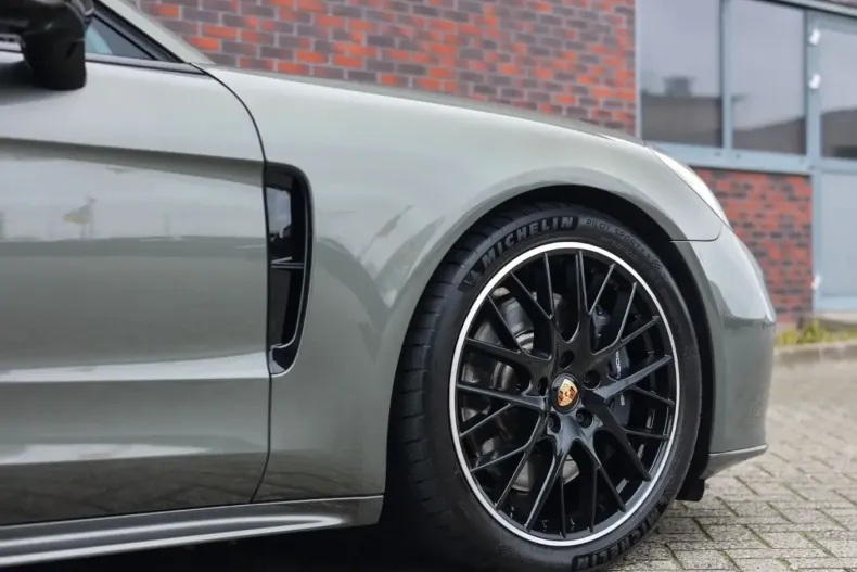 Porsche Panamera din 2023 cu 66.774 km - oferta POR184823 - foto 19