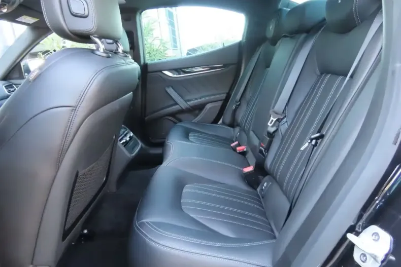 Maserati Ghibli din 2022 cu 28.638 km - oferta MAS184826 - foto 23