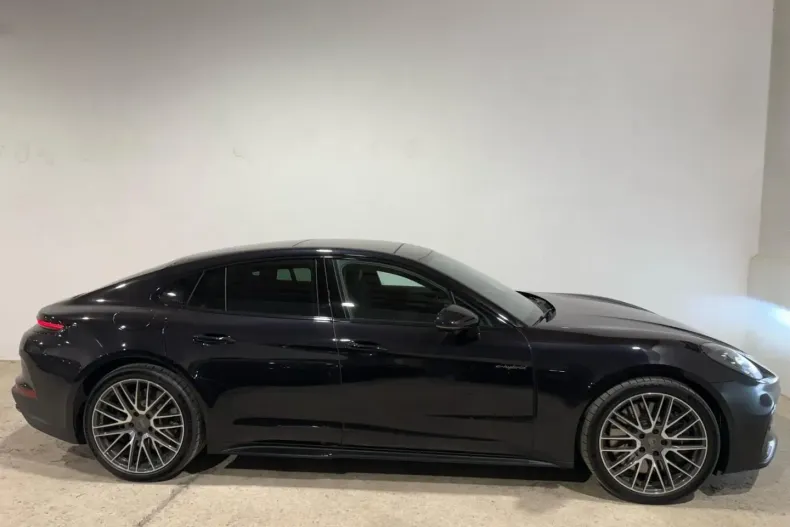 Porsche Panamera din 2024 cu 9.300 km - oferta POR184828 - foto 8