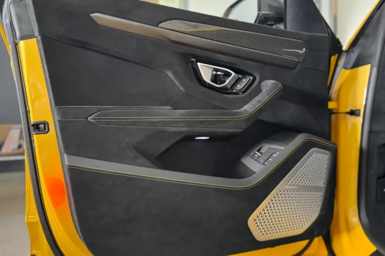 Lamborghini Urus din 2024 cu 5.000 km - oferta LAM184829 - foto 18