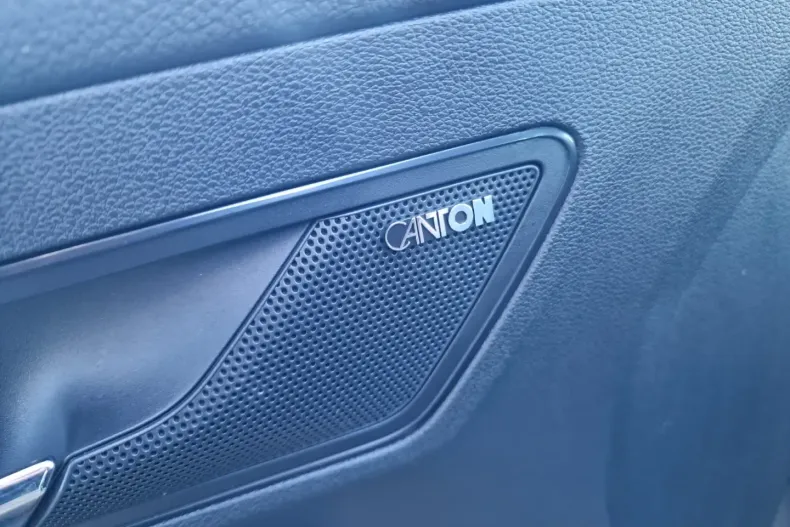 Skoda Karoq din 2025 cu 6.650 km - oferta SKO184831 - foto 8