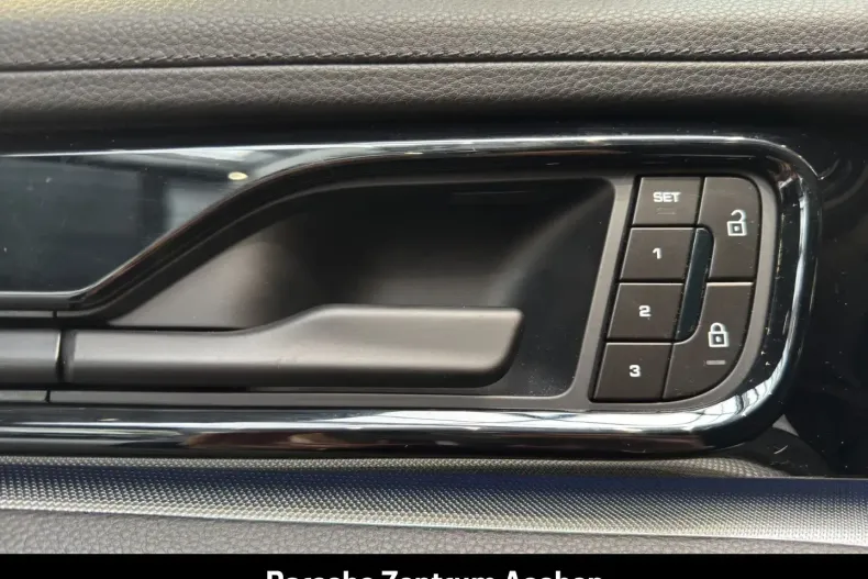 Porsche Panamera din 2024 cu 29.587 km - oferta POR184837 - foto 22