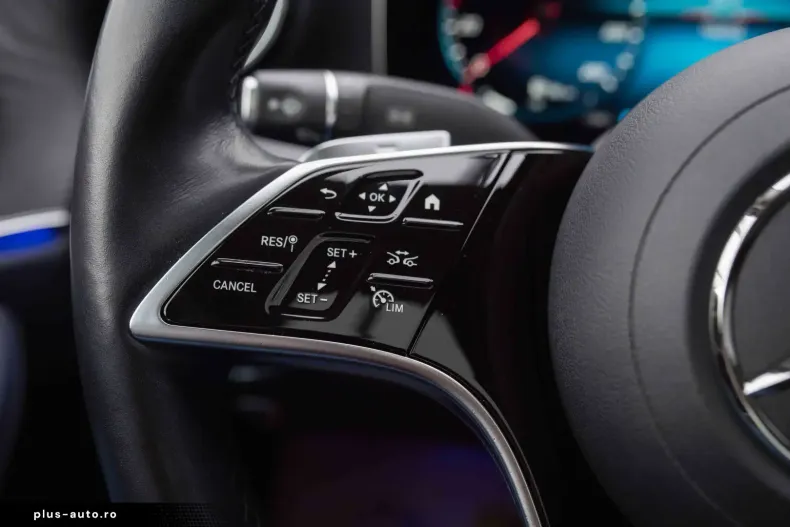 Mercedes-Benz E 300 (Clasa E) din 2021 cu 106.284 km - oferta MER184843 - foto 15