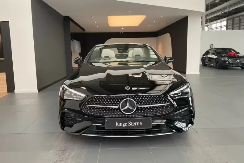 Mercedes-Benz CLE 200 (Clasa CLE) din 2025 cu 4.932 km - oferta MER184846 - foto 3